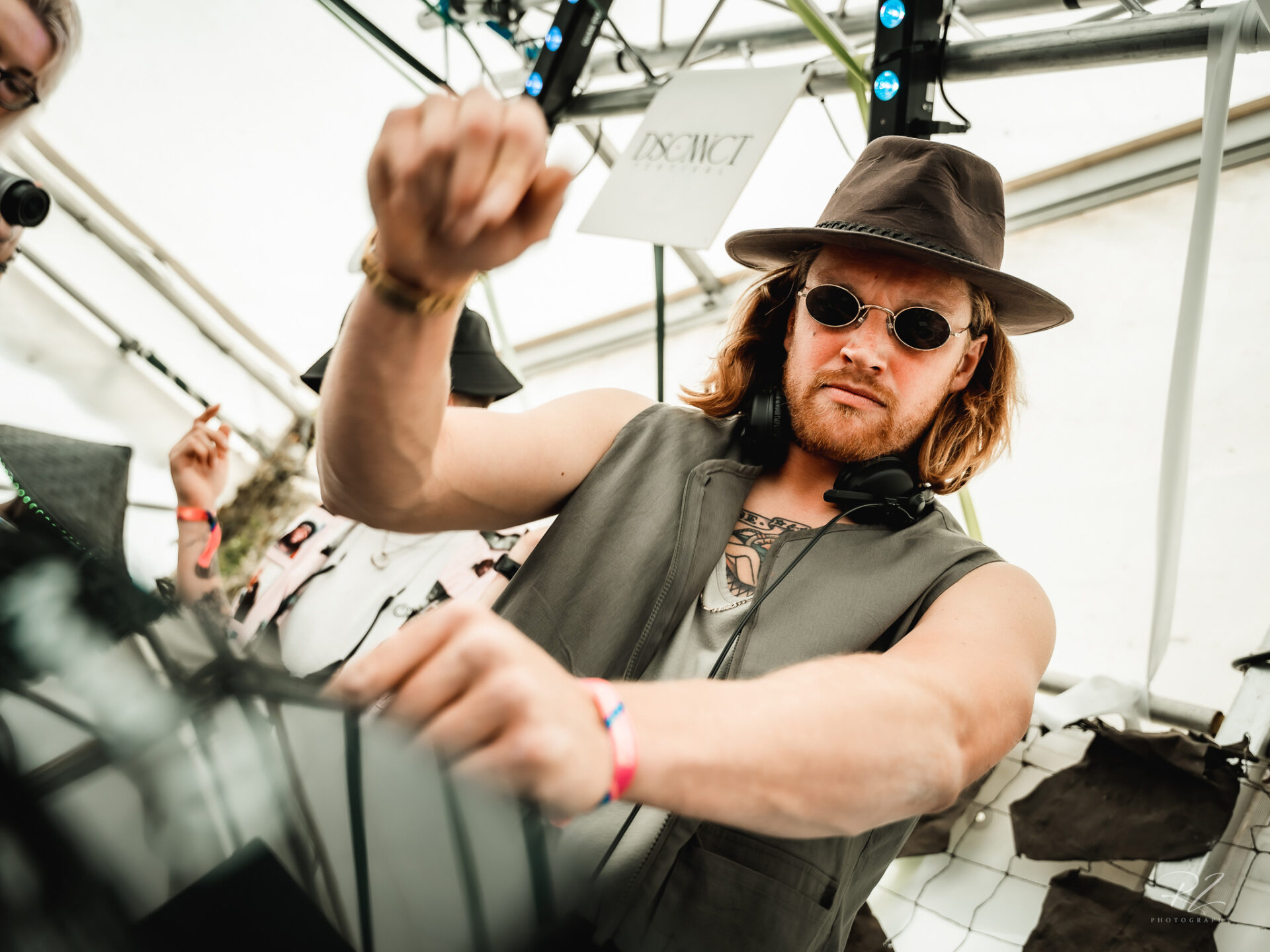 JOEYSAPLEY&SMUDGE-Landscape-DSC02069